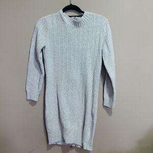 Dynamite Elegant Gray Sweater Dress Size Medium